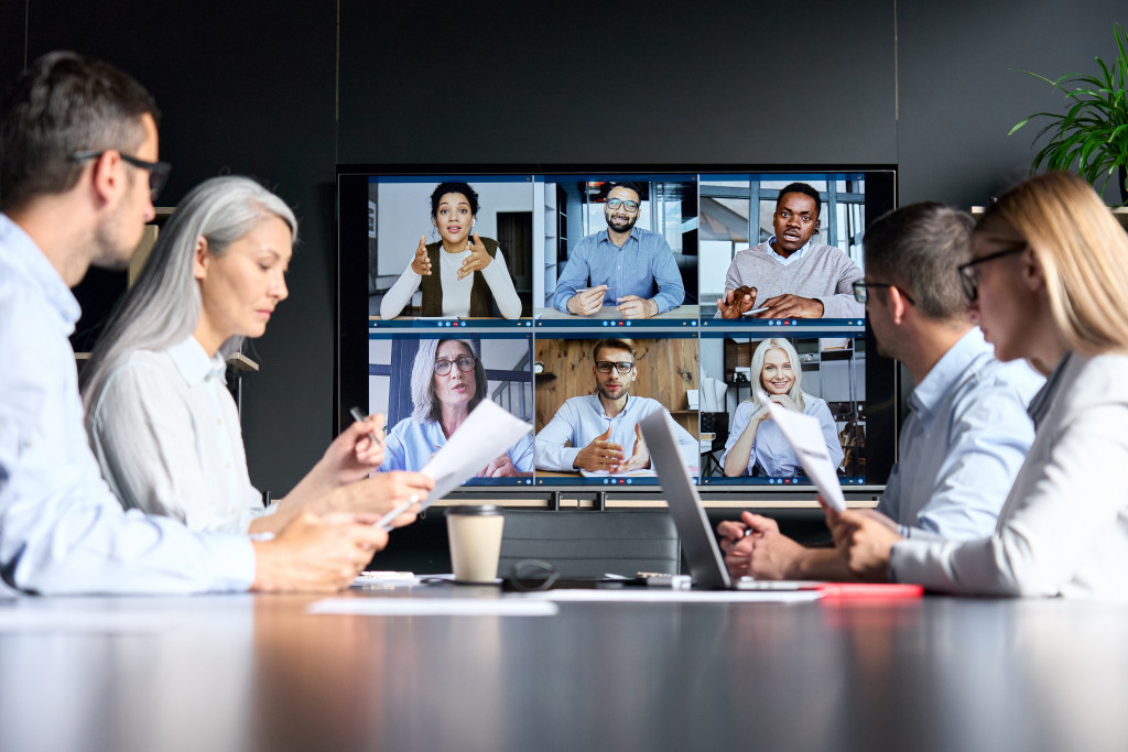 virtual meeting of employees